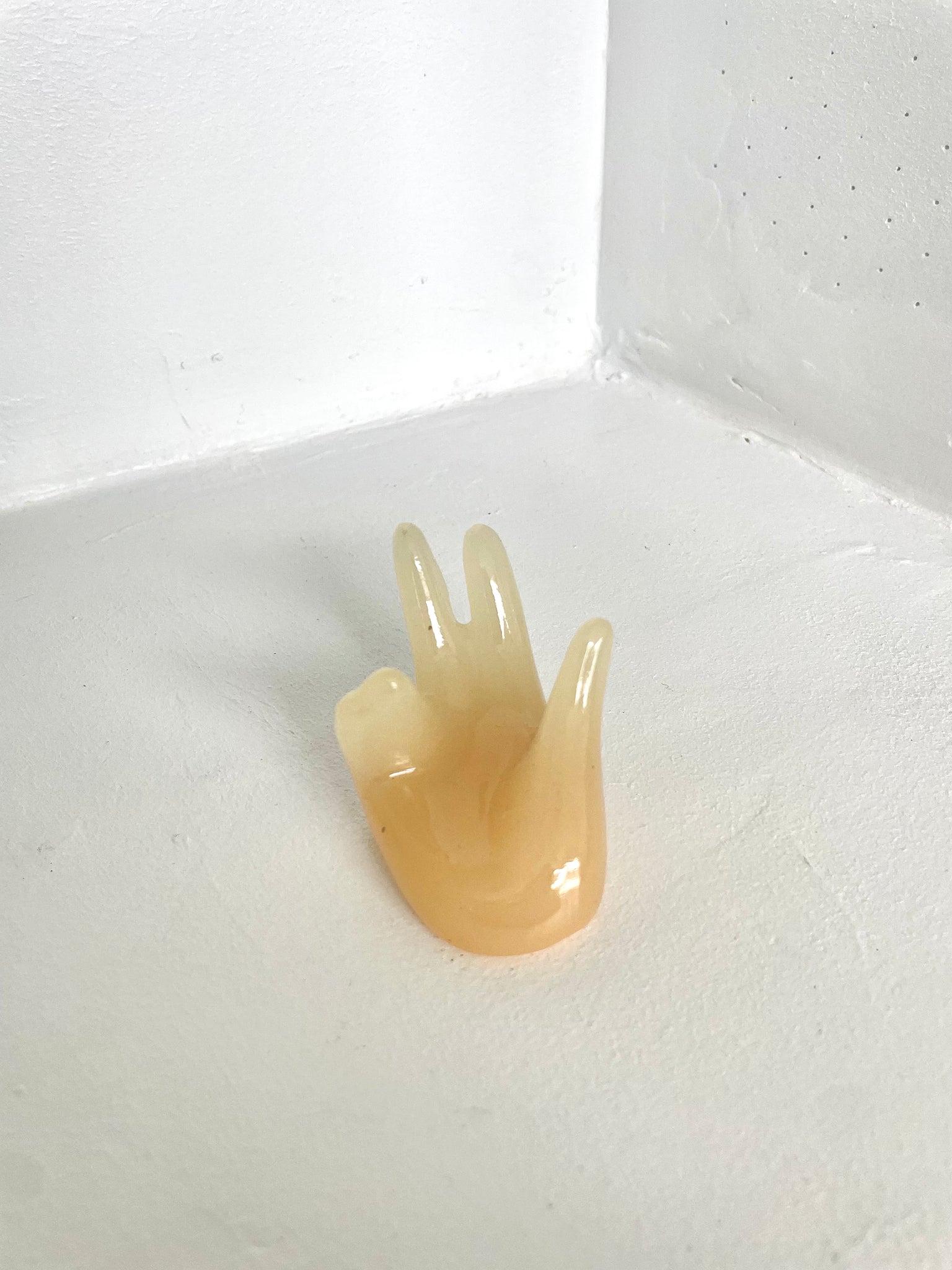 LITTLE HAND SCULPTURE