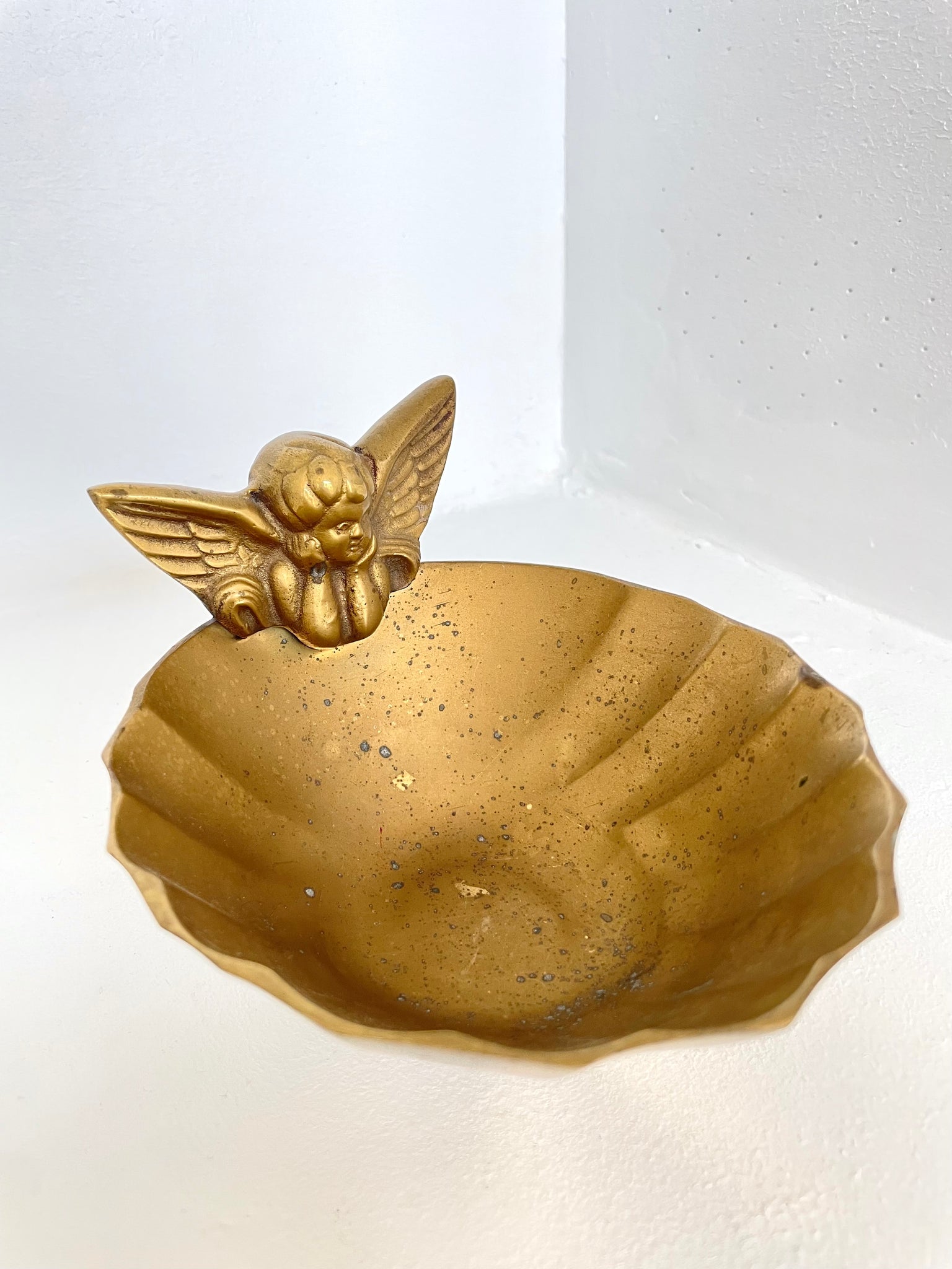 RESTING ANGEL BRASS DISH