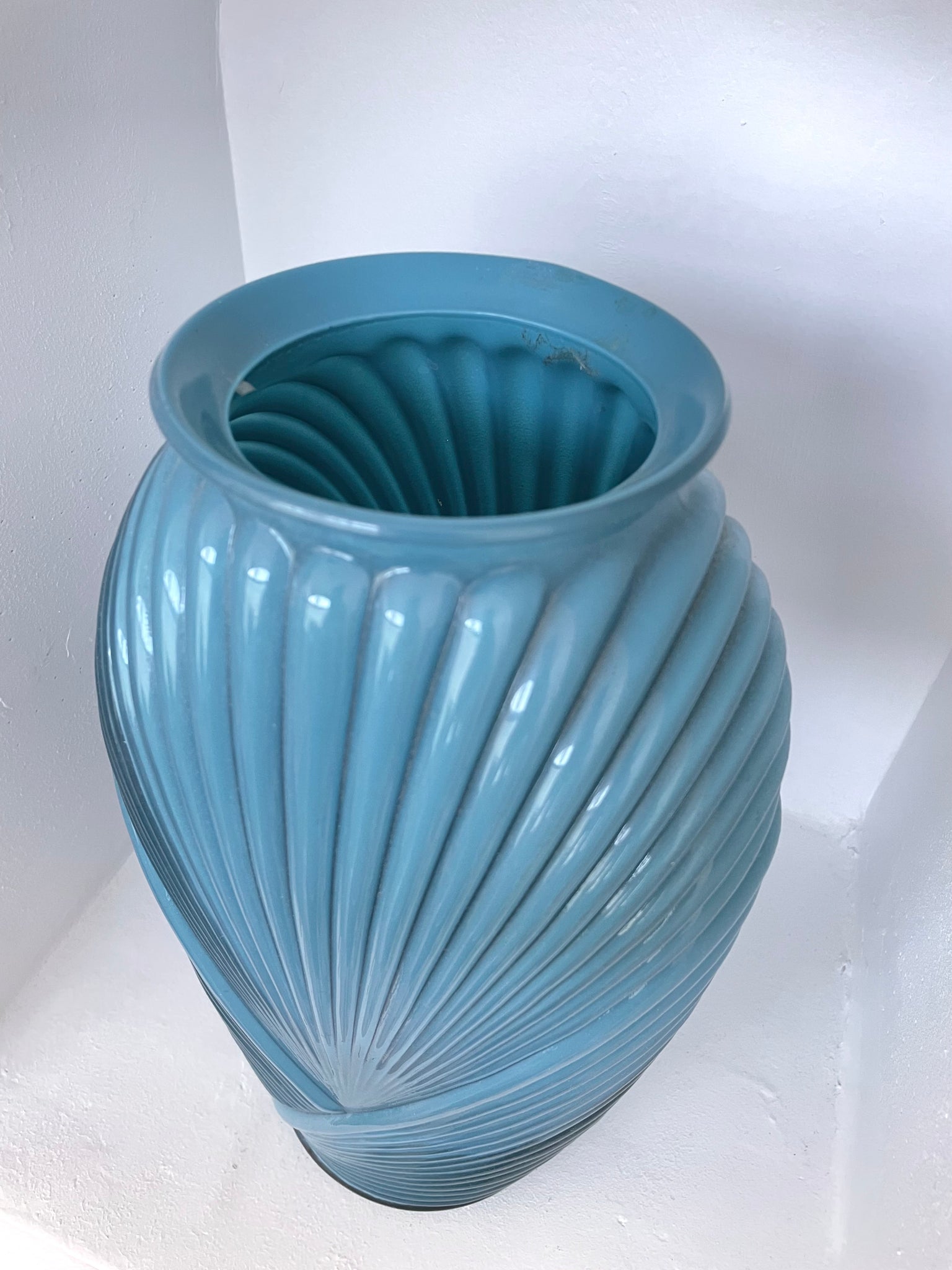 LARGE AQUA DECO VASE