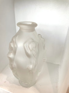 FROSTED GLASS WOMEN VASE