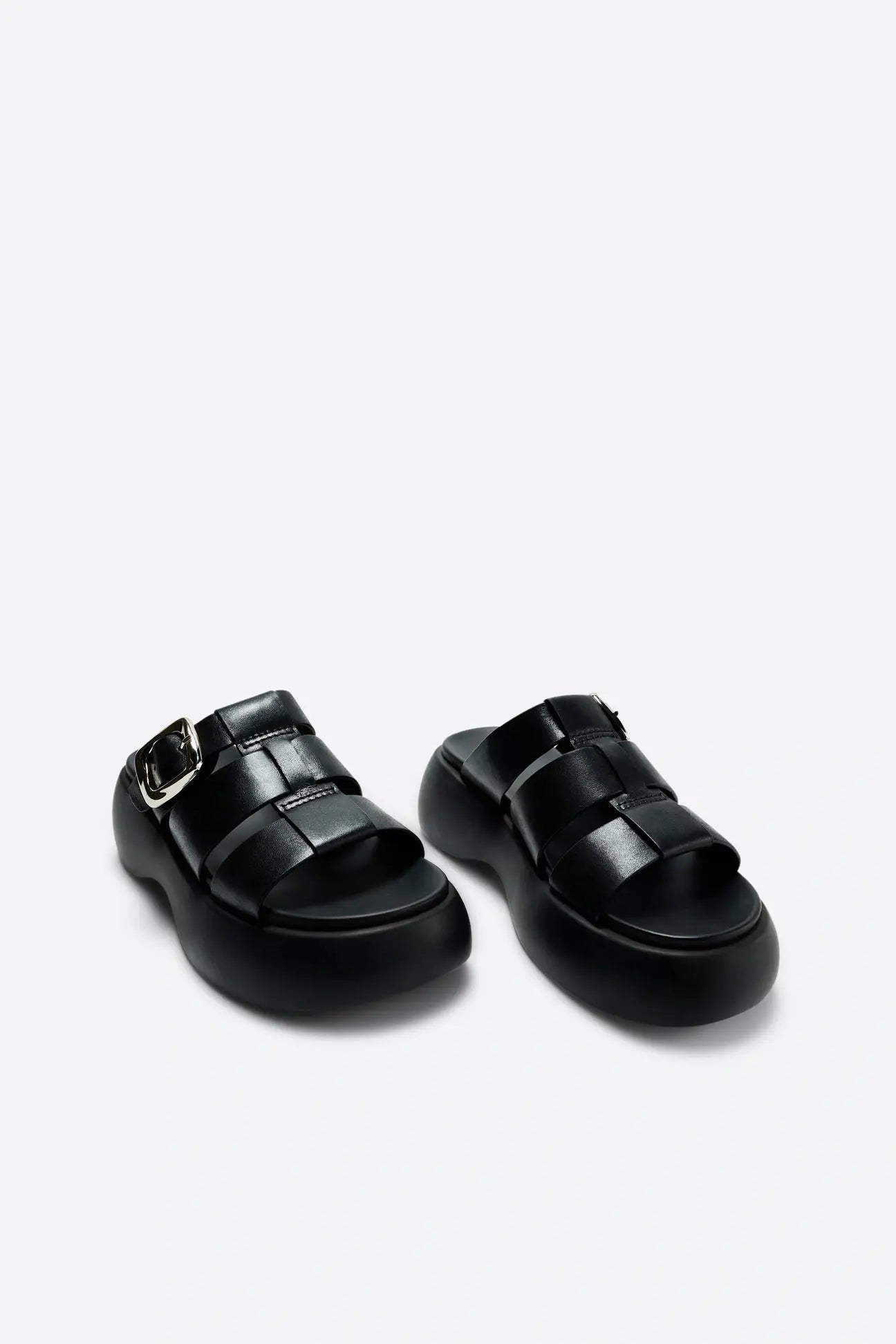 NELL PLATFORM SANDAL - BLACK